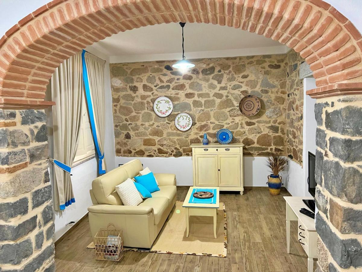 Sa Domo De Tzia Elene Apartment Irgoli Exterior photo